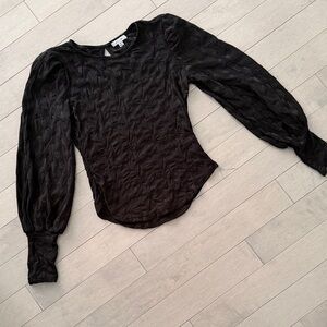 Women’s Black Textured Long-Sleeve Top